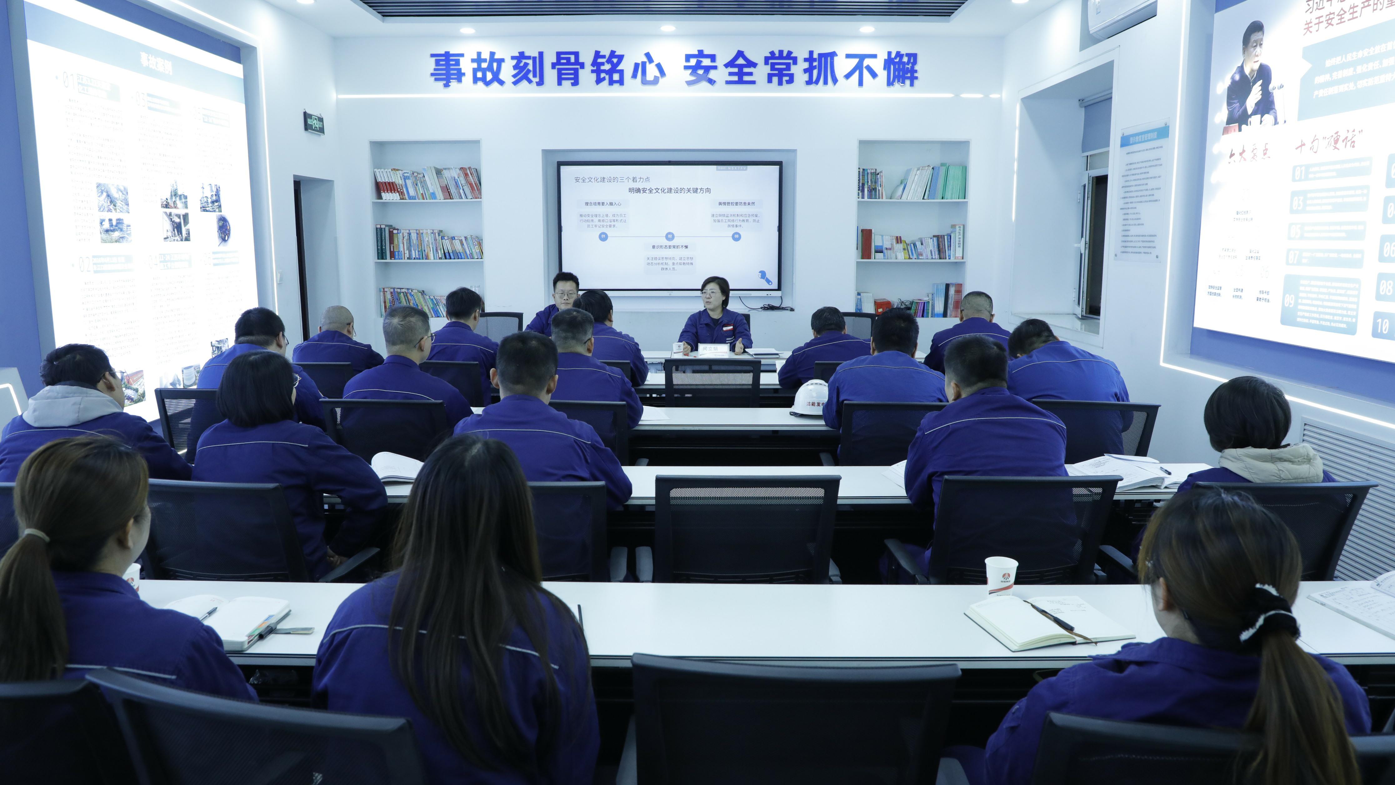 1761783315144888.jpg _27A3163_毒霸看图.jpg